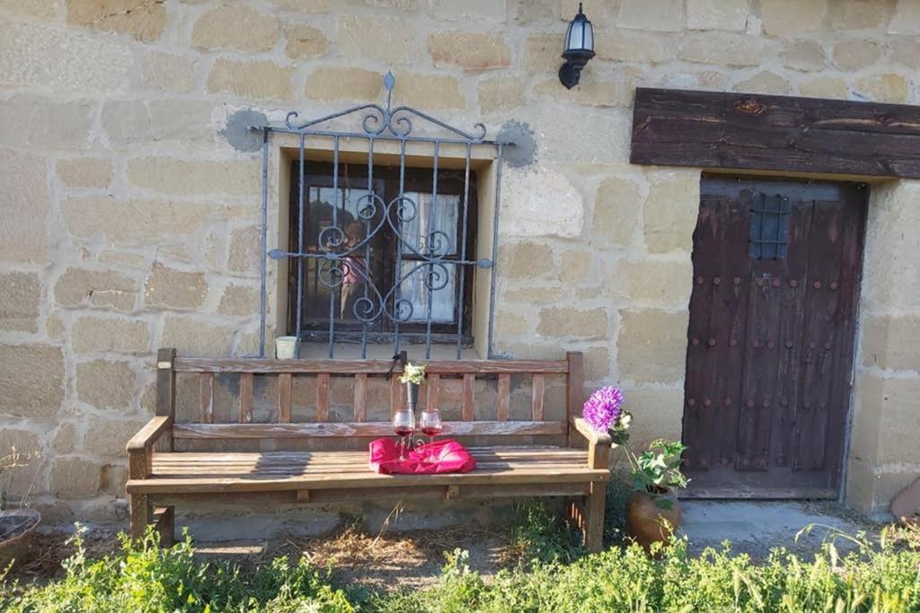 Durmiendo como Reyes en la Rioja Cihuri Exterior foto